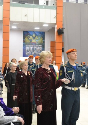 Компания «Адамант» поддержала новогодний бал для детей войны и блокадного Ленинграда