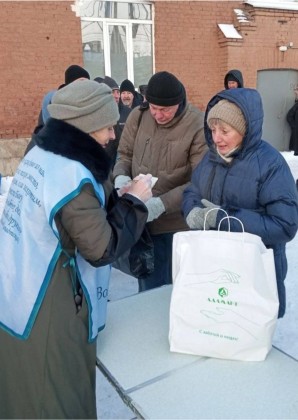 «Адамант» поддержал рождественские акции Центра милосердия 